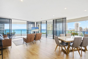 Oracle 2 1907 Surfers Paradise